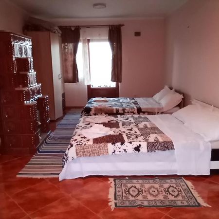 Casa Dana Hotell Borşa Exteriör bild
